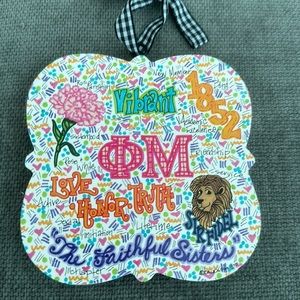 PHI Mu plaque/ornament
